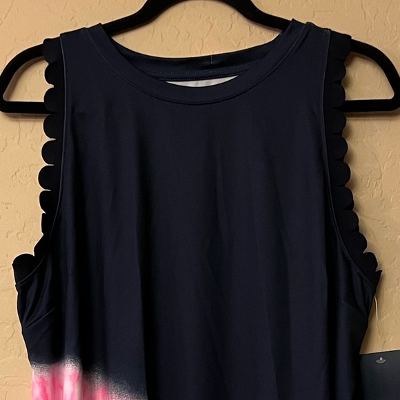 NWT Crown & Ivy Navy Sleeveless Athletic Tank w/Pink/Yellow/Green Tie Dye Arc - Picture 3 of 15